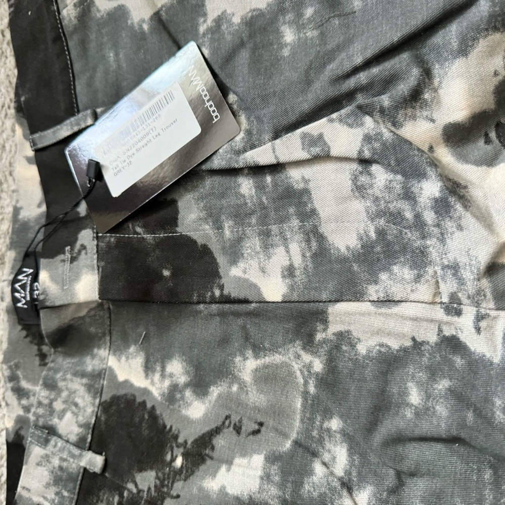 Printed Pants / Trousers - Picture 4 of 5